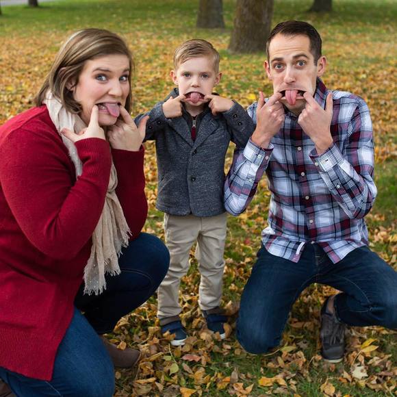 Meet your Posher, Melissa - Picture 1 of 1